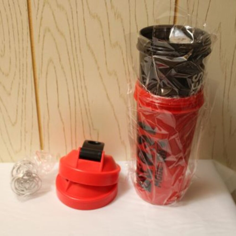 Protein Shaker Bottles by Jeela Sports 2 Pack - 24oz - New in Box